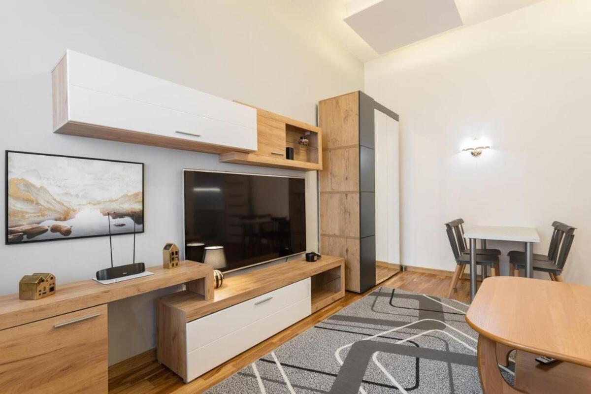 Chic - Center - Cozy And Comfortable - Wspolna Apartament Warszawa