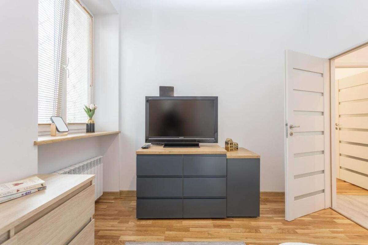 Apartament Chic - Center - Cozy And Comfortable - Wspolna Warszawa